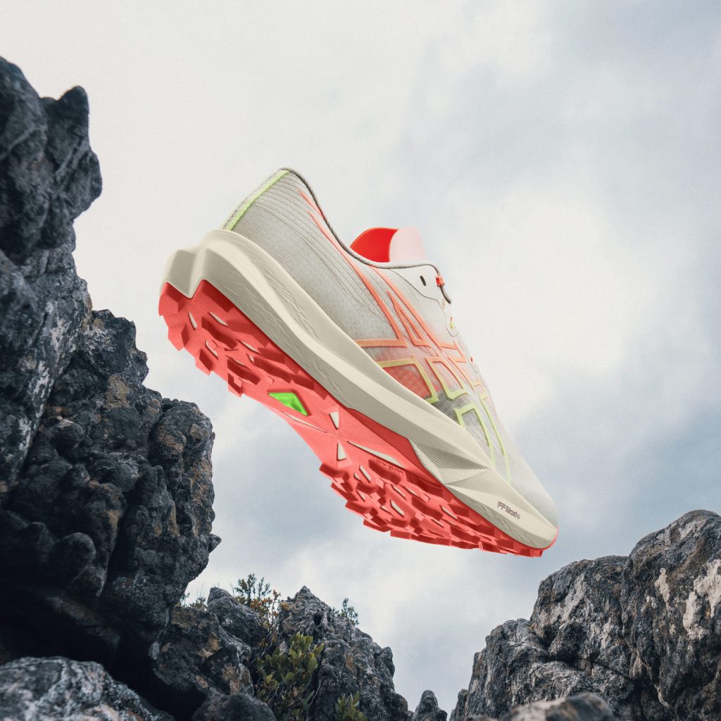 ASICS FUJI LITE 7
