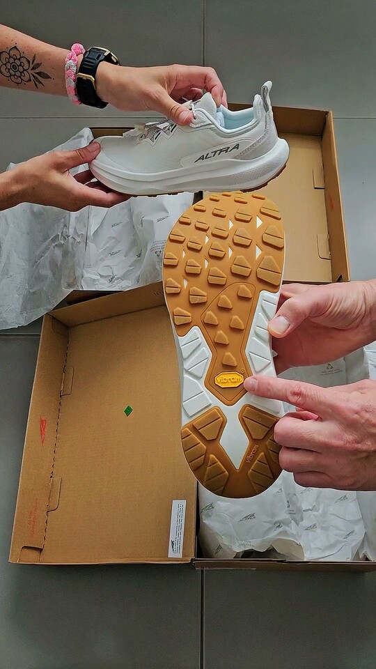 Sneaker Altra Voyager