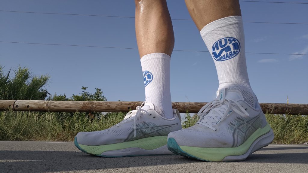 ASICS Gel-Kayano 33