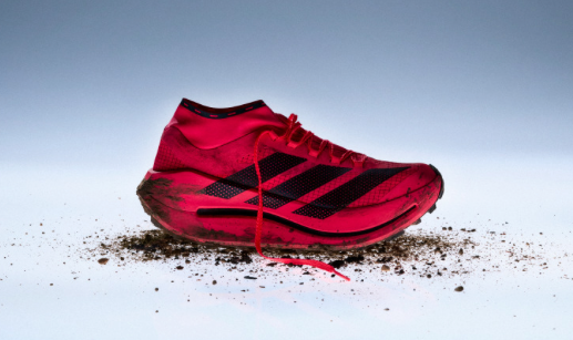 Adidas Agravic Speed Ultra EVO : la super-chaussure de trail à 500 € débarque à l’UTMB