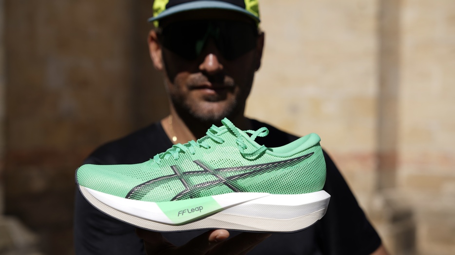 ASICS Magic Speed 5